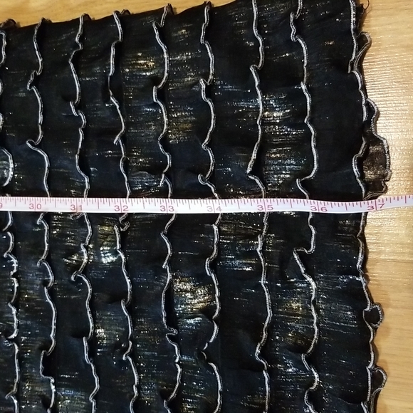 Suzy Shier black and metallic ruffle dress large NWT - Picture 10 of 12